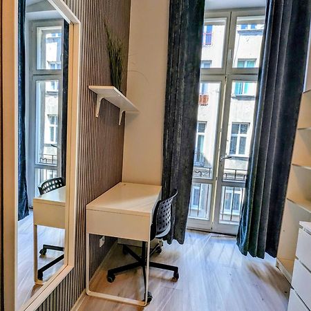 Centrum Fabryczna Rooms Łódź Zewnętrze zdjęcie
